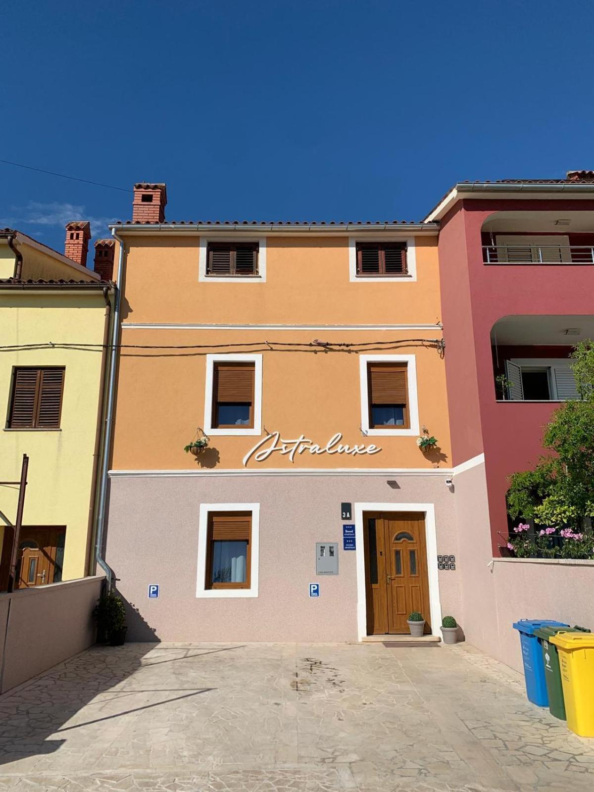 Astraluxe Apartment